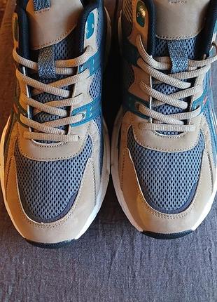 Кроссовки новые большого размера