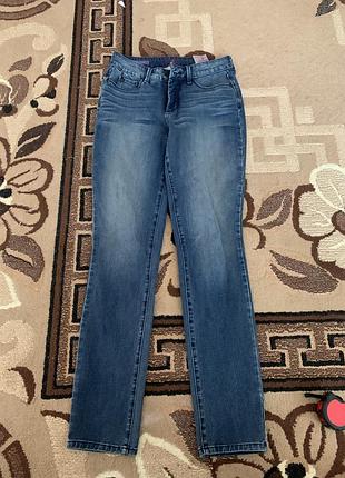Джинси нові
