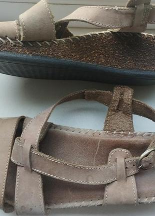 Босоніжки ортопедичні жіночі на танкетці р.38/устілка 24 натур. шкіра