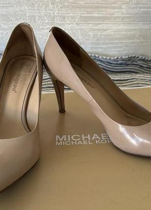 Туфлі брендові шкіряні