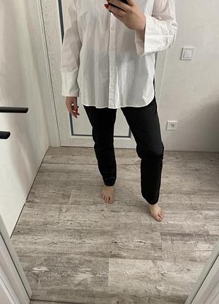 Чёрные тонкие как атласные брюки 50-52 р