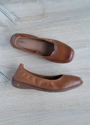 Кожаные коричневые сложные балетки camel active 37-38 размер