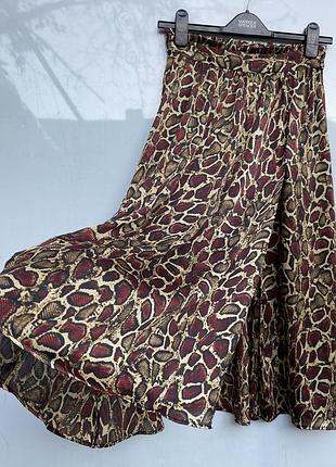 Юбка zara змеиный принт