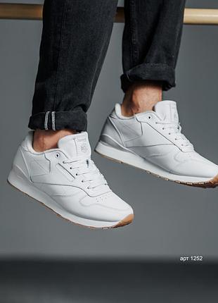 Утеплені чоловічі кросівки 40-45 reebok classic white frost / кроссовки мужские утепленные