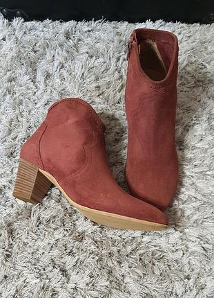 Черевички kolya від minelli нат.замш р.35.