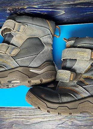 Зимові чоботи черевики для хлопчика 26 eur ecco бу