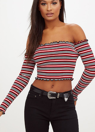 Топ із рукавом фірми prettylittlething