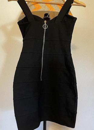 Сукня резинка