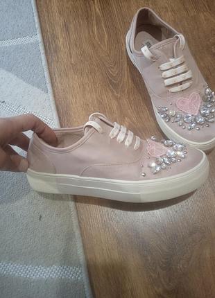 Продам женские кеды кроссовки бренда steve madden