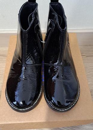 Сапожки ботинки ботинки лаковые