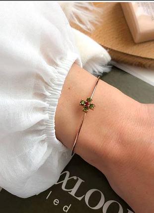 Браслет на руку