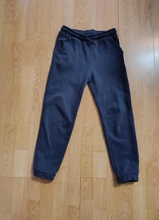 Продам спортивные штаны для мальчика