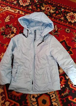 Продам курточку на синтепоні