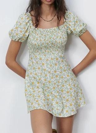 Нарядное льняное платье zara