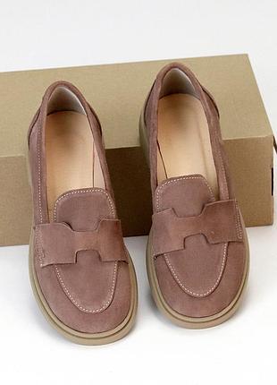 Стильні жіночі лофери