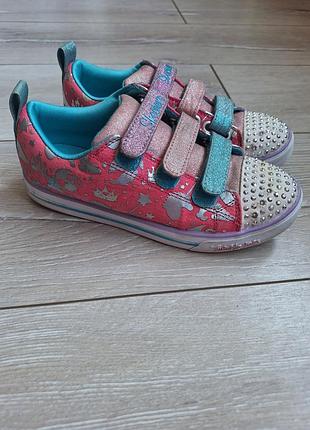Кроссовки на девочку р-р 34 skechers