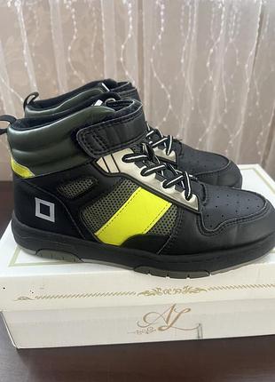 Високі кросівки, хайтопи для хлопчика від blue box