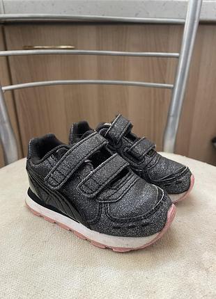 Кросівки puma