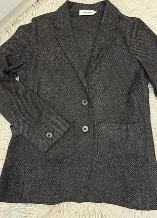 Пиджак шерсть италия