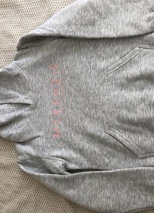 Толстовка на дівчинку