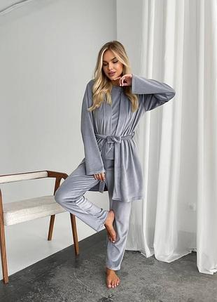 Велюровый комплект тройка