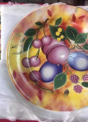 Блюдо з лопаткою