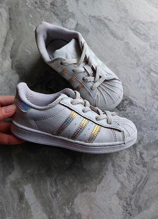 Белые оригинальные кроссовки adidas, размер 26