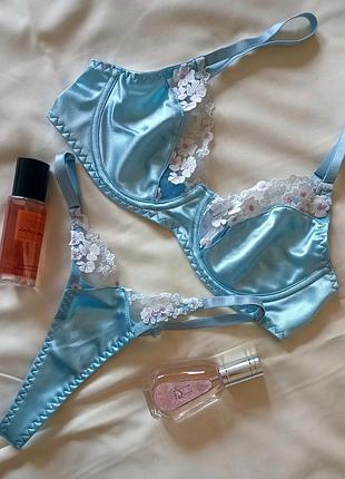 Жіноча білизна