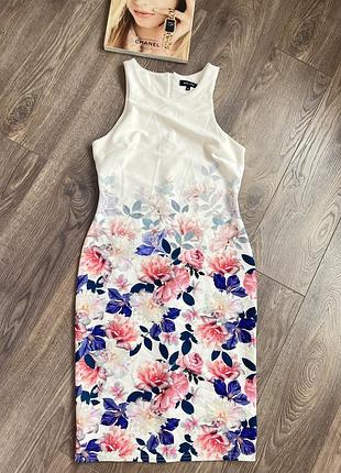 Стильна жіноча сукня футляр в розмірі l