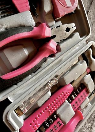 Набір інструментів рожевий