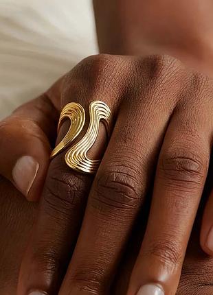 Кільце жіноче абстрактне золоте велике оригінальне нове
