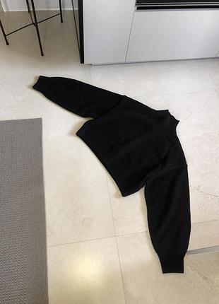 В’язаний оверсайз вкорочений светр кофта вязанный укорочённый свитер