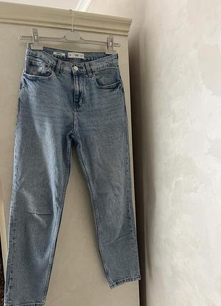 Джинси,mango