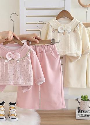 Красивый костюм на девочку