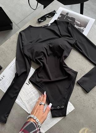 Боди с чашками пуш ап и декольте (черный, белый, бордо, беж, красный)