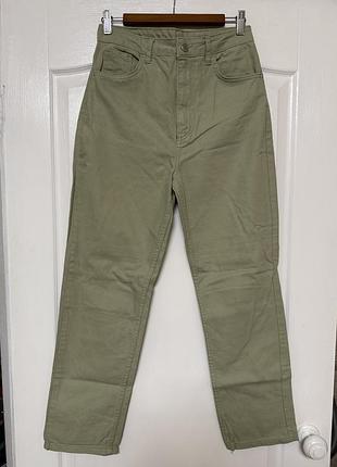 Жіночі джинси