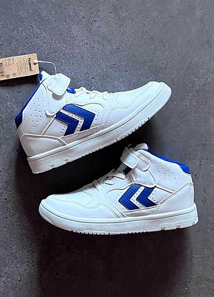 Демисезонные высокие кроссовки мальчику hummel. подростковые сникерсы весна осень