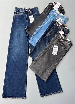Джинсы трубы в цветах