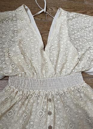 Ошатна мережевна сукня колір шампань