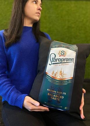 Подушка с принтом габардиновая старо-прамен, черная 35х45 (104)