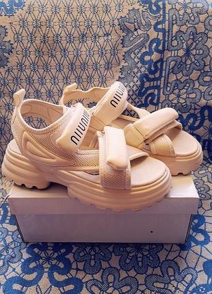 Сандалии детские