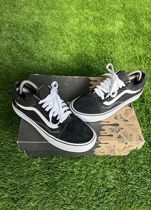 Кросівки ванс 39, 24.5см