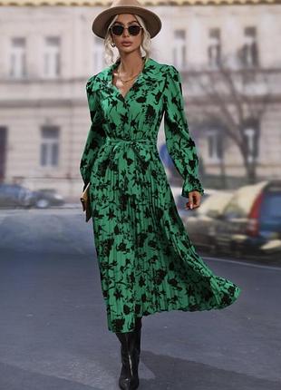 Вечірня довга сукня