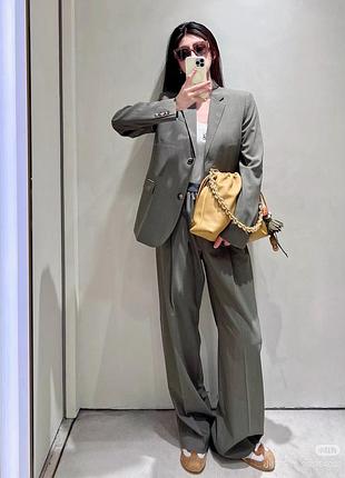 Брючний костюм, штани та блейзер