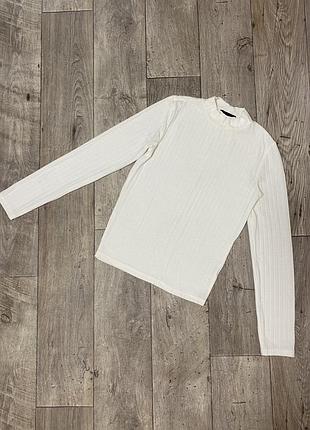 Гольф з коміром стійка