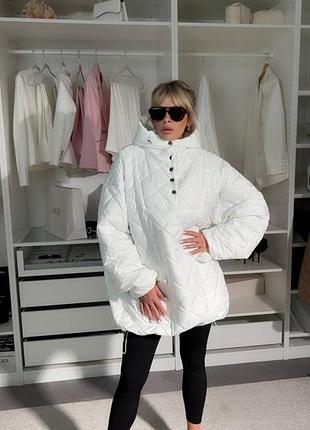 Женский теплый стильный анорак с капюшоном