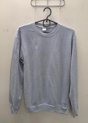 Свитшот унисекс серый с трезубом.и-10033
размеры:m;xl;2xl
цена -450грн