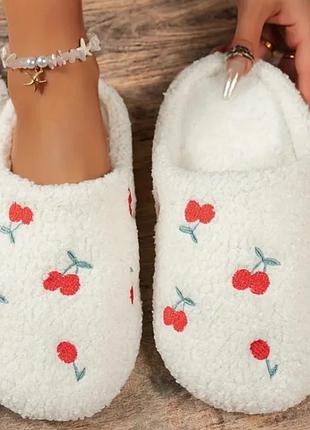 Дуже красиві тапочки