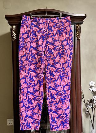 Яскраві брючки