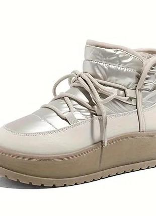 Стильні чобітки ,чоботи